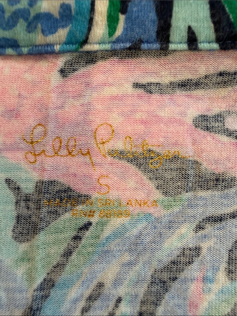 Lilly Pulitzer Coral Reef Pajama Set Pink, Green & Blue - Picture 14 of 16